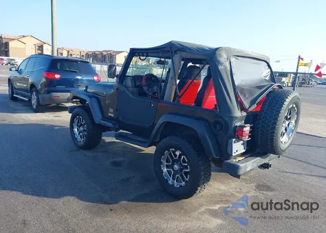 2003 Jeep Wrangler Sahara z USA, uszkodzony, nr VIN 1J4FA59S33P327992